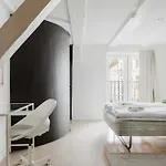 Luxe By The Marble Church W Balcony شقة كوبنهاجن