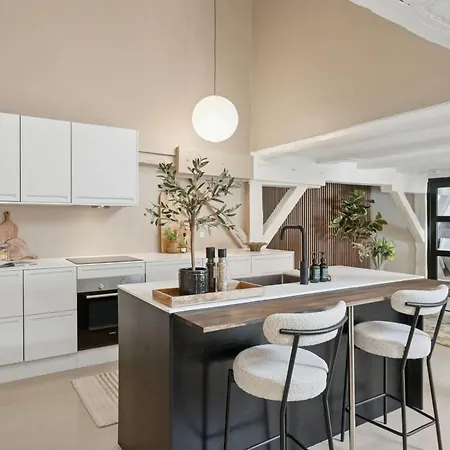 Lejlighed Luxe By The Marble Church W Balcony København