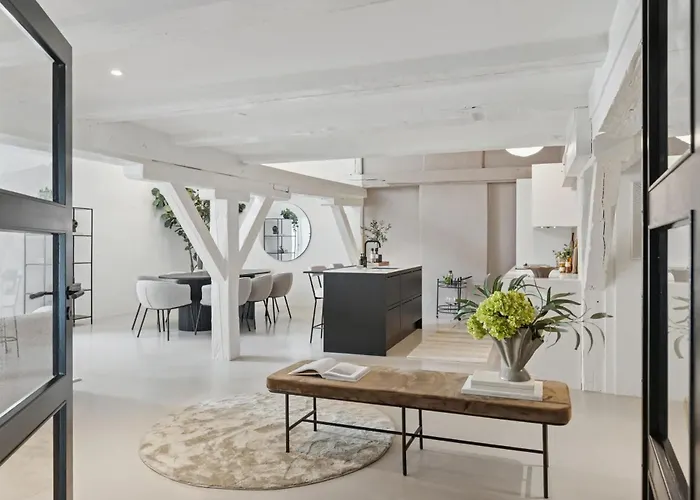 Luxe By The Marble Church W Balcony * København