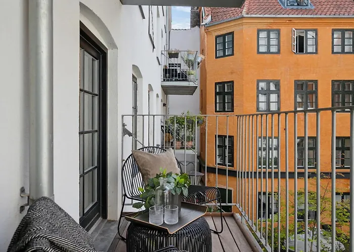 Luxe By The Marble Church W Balcony København